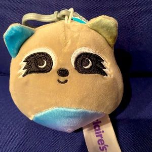 Max the Raccoon Squishmallow Clip